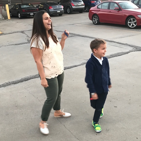 Meet your Posher, Rita - Picture 4 of 4